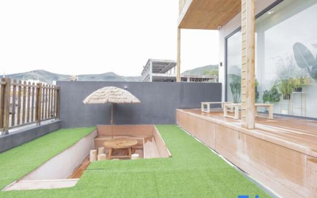 Xinduqiao Pusu Boutique Hotel