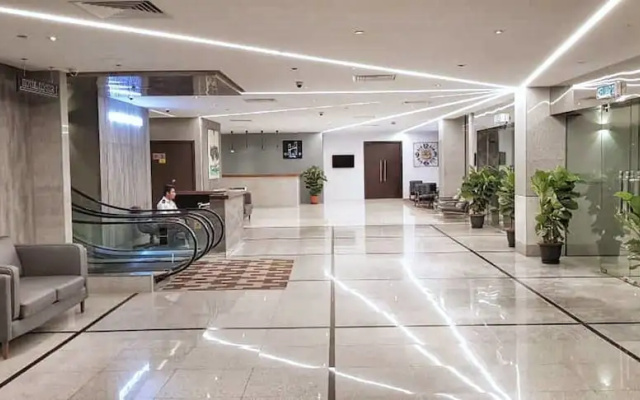 Urban H Hotel