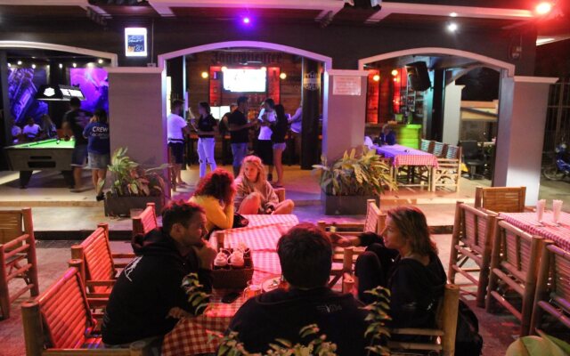 Asia Blue The Tavern Hacienda - Hostel