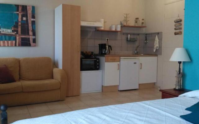 Amelie's Apartments