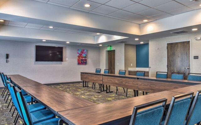 Hampton Inn & Suites Keene