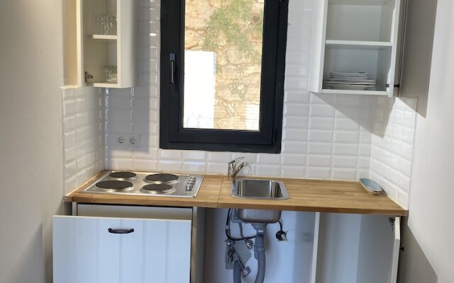 Cedar 1-bed House With Stunning Views