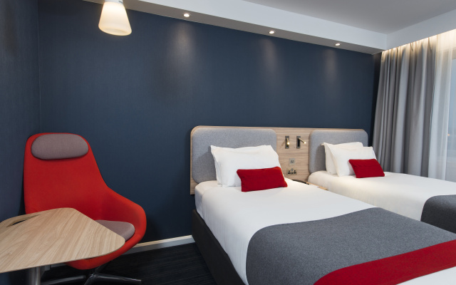 Holiday Inn Express Edinburgh - Leith Waterfront by IHG - Image 3