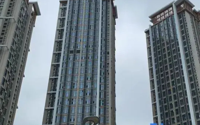 Yunjian Yue Homestay (Danzhou Haihua Island)