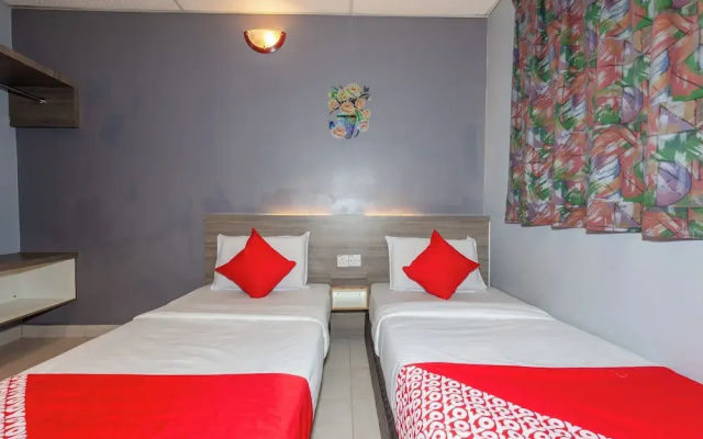 OYO 91258 Qish Hotel Banda Kaba