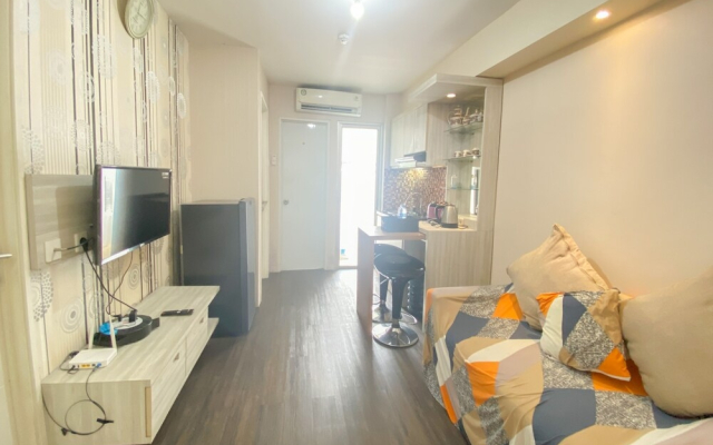 Comfortable And Strategic 2Br At Bassura City Apartment