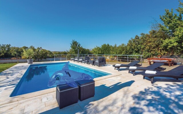 Stunning Home in Labin With Wifi and 4 Bedrooms