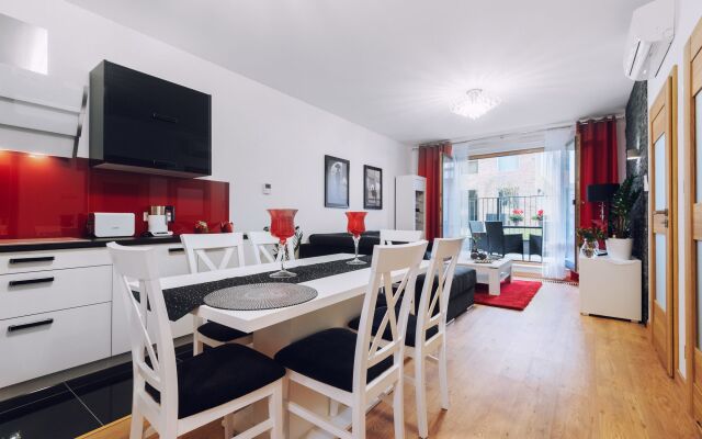 City Lights Apartments