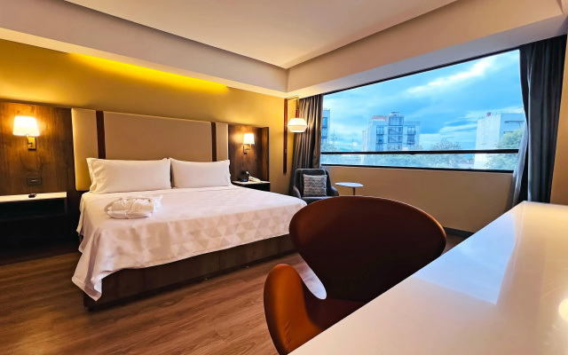 Holiday Inn Mexico City - Plaza Universidad by IHG