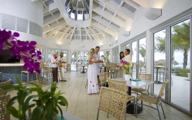 Naples Beach Club, A Four Seasons Resort