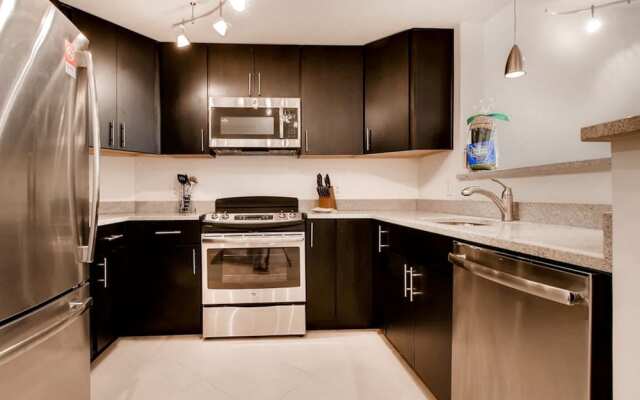 Global Luxury Suites in Downtown San Ramon