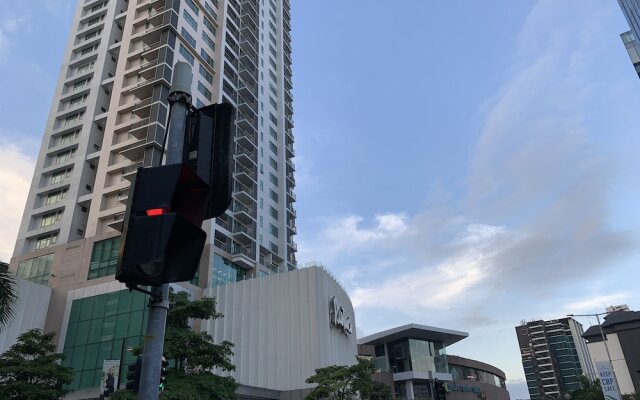 Tourist Home in Cebu Business Park