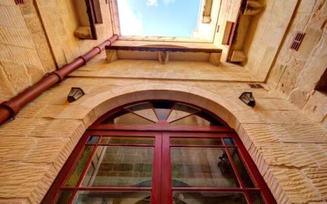 Pearl Of Gozo Adults Only Mini Hotel