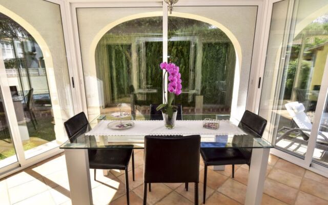 Holiday Home Villa Buena Vida