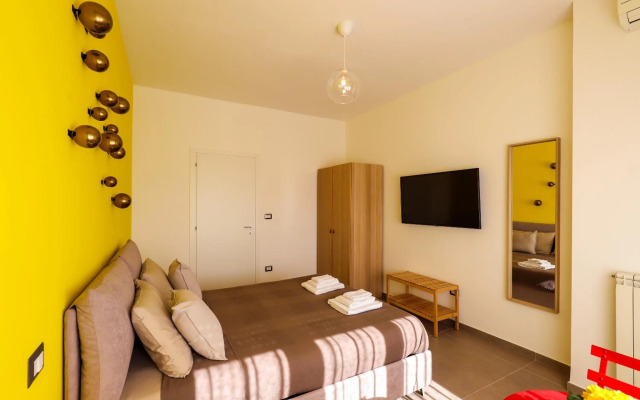 Neapolitan Skyscraper Apartment