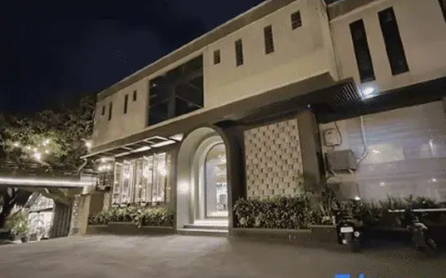 Karang Sari Hotel
