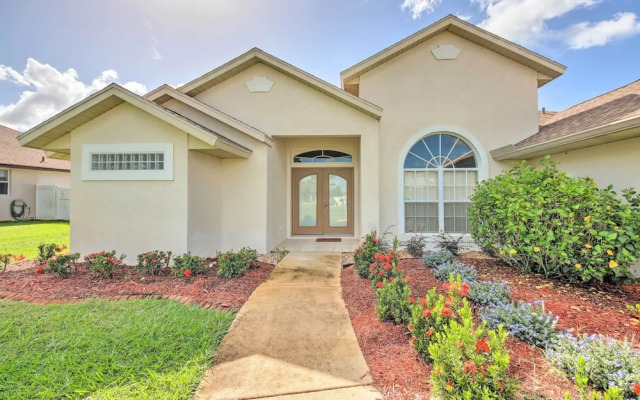 Pool & Fenced Yard: Sebring Retreat