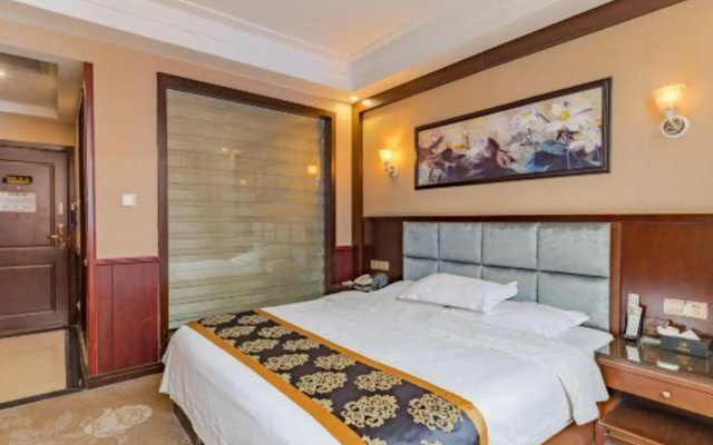 Yueting Boutique Hotel(临泉悦庭精品酒店)