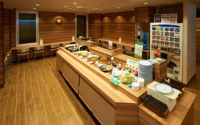 Super Hotel JR Fujiekimae Kinenkan