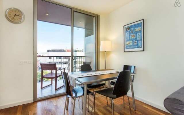 Luxurious 3 Bedroom Flat And Terrace In Sants