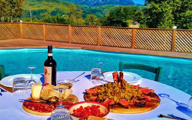 Holiday Home With Pool in Camporgiano