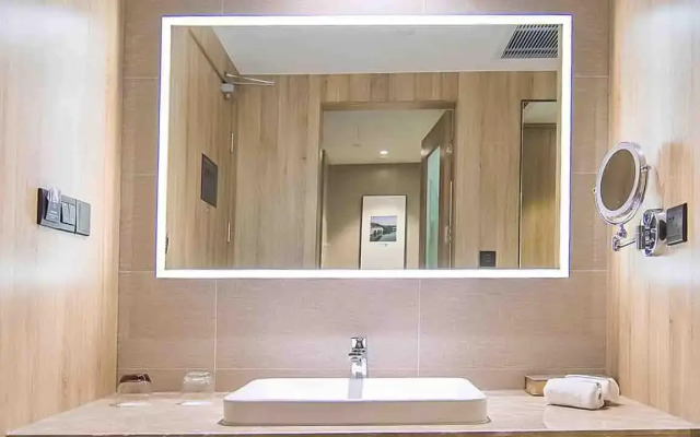 Teda Central Hotel