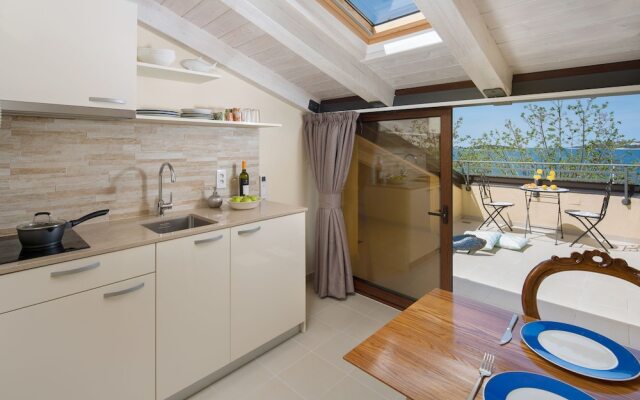 Valdibora Seaview Residence