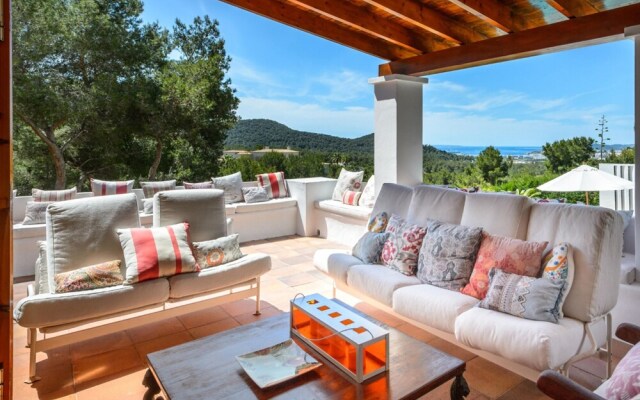 Villa With 5 Bedrooms in Santa Eulalia, With Wonderful sea View, Priva