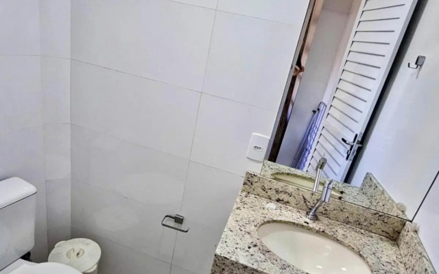 SOBRADO 250 MTS PRAIA MARISCAL Algodoeiro 249-4