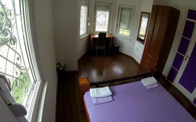 Montenegro Hostel B&B Podgorica
