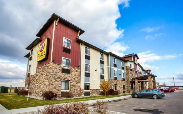 My Place Hotel - Fargo, ND