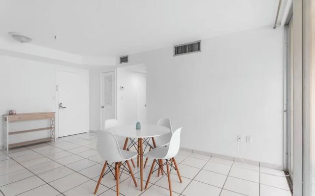 Bay Harbor Sunset Apt 4B