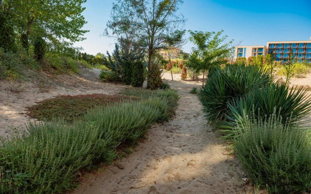 Menada Dune Residence Apartments