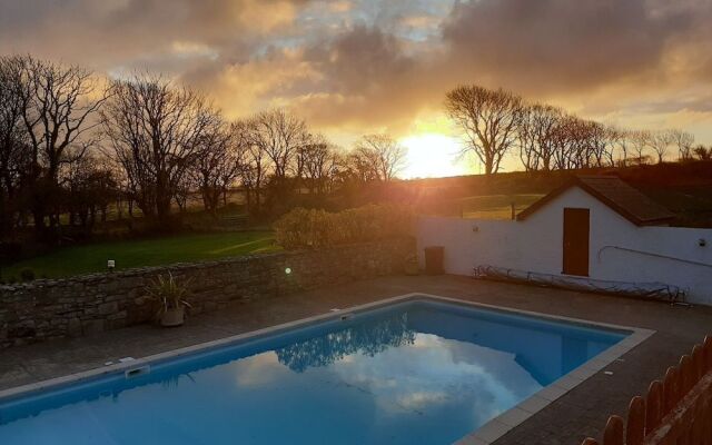 Trenewydd Farm Holiday Cottages