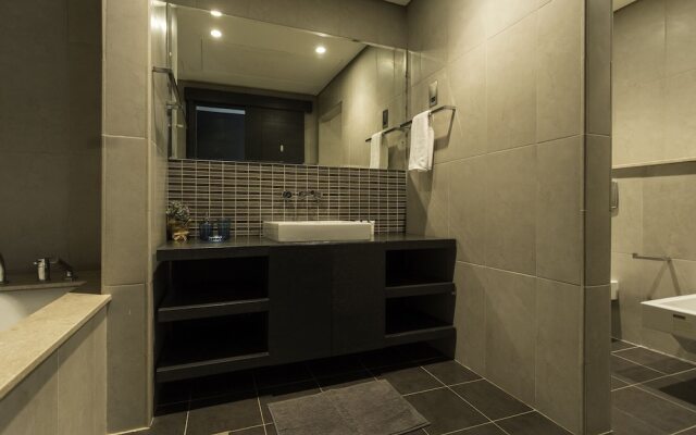 One Perfect Stay - Jumeirah Heights