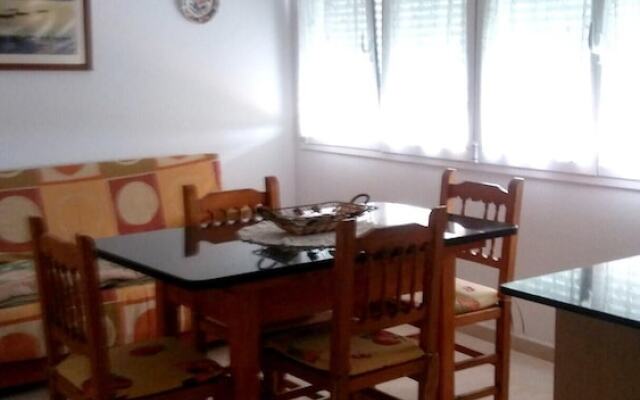 Apartment With 2 Bedrooms in El Grove, With Wifi