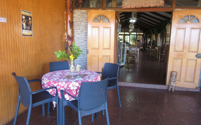 Mataveri Inn