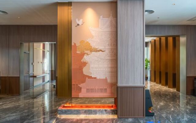 Rezen Dong Hotel(Taihu Yuantouzhu Scenic Area，Wuxi)