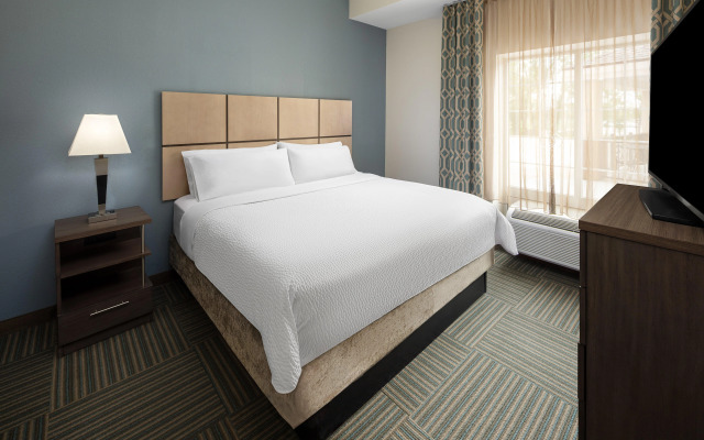 Candlewood Suites Omaha Airport by IHG