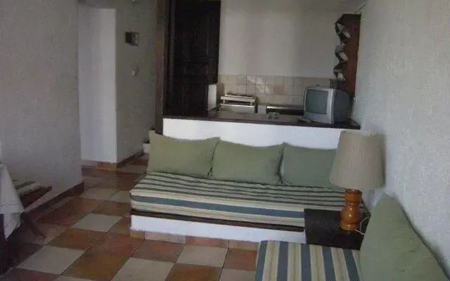 Diana Hotel Apartments