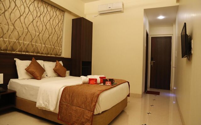 OYO 2726 Hotel Elegant
