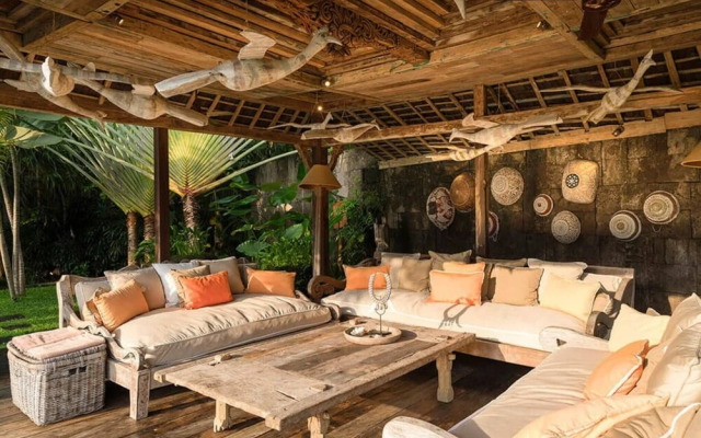 Dreamy Luxury Villa Close To Beach