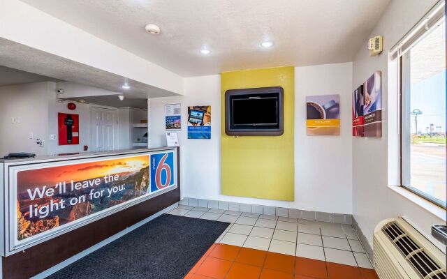 Motel 6 Bellmead, TX - Waco