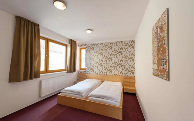 Hotel Garni Pod Skalkou