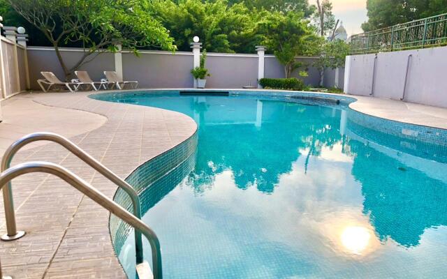 Apartment Queen Victoria Batam