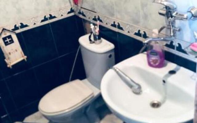 Guest House Sani Women Only