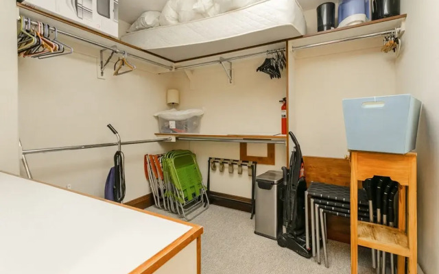 Incredible 2 Story Condo On Ajax