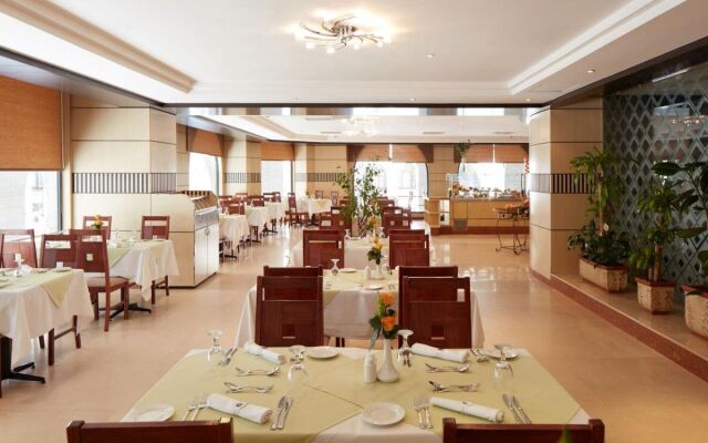 Frontel Al Harithia Hotel
