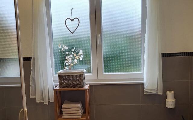 Cozy Holiday Home in Willersdorf With Pond