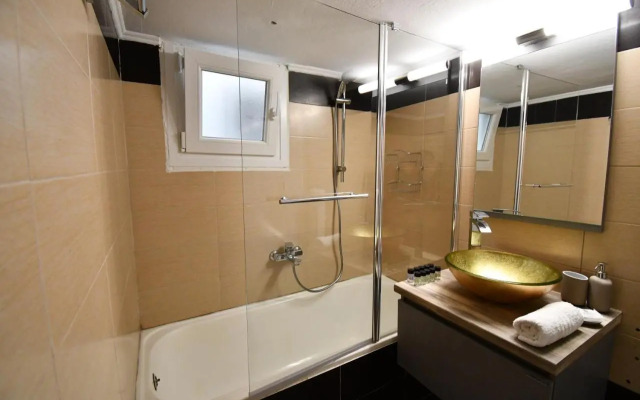 Porto Sea View Apartments - Tsimiski 78